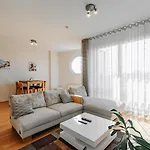 Apartment Airhome - Old Town View 2 *